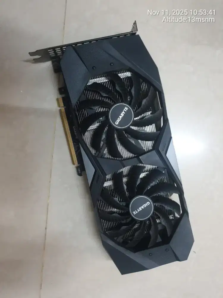 Dijual Cepat VGA RTX 2060 Super DDR6 8GB GIGABYTE OC Edition.