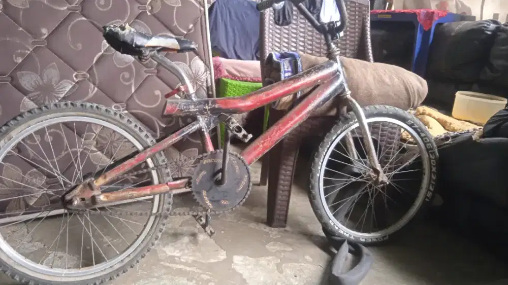 Sepeda bmx harga 130 ribu