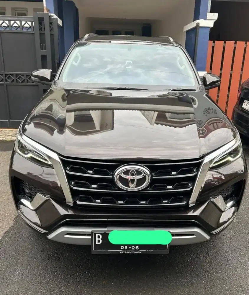 Toyota Fortuner VRZ 2021 AT 2.4