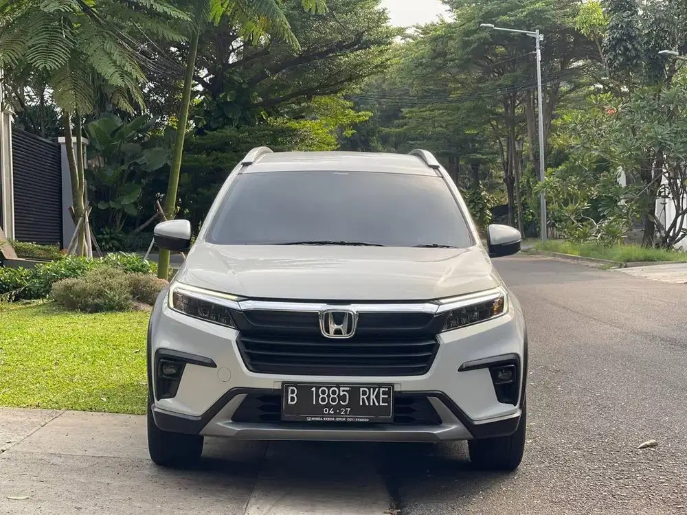 BRV 1.5 E CVT 2022 PUTIH KM 45rb SERVICE RECORD HONDA!