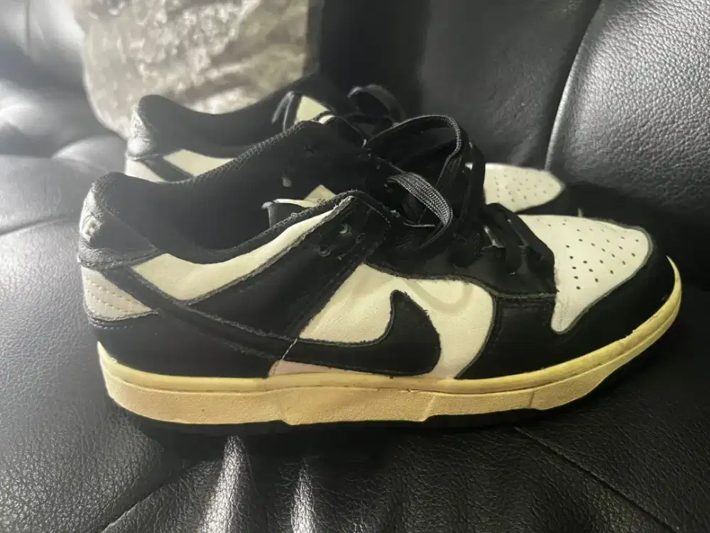 Di Jual Sepatu Nike Dunk low Panda Ori murah