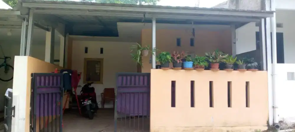Rumah second dijual 350jt(69m²}perum Cilodong Depok