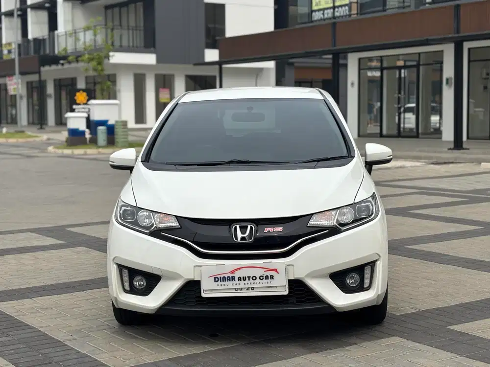 Honda Jazz 1.5 RS at 2017 low km 57rb!!
