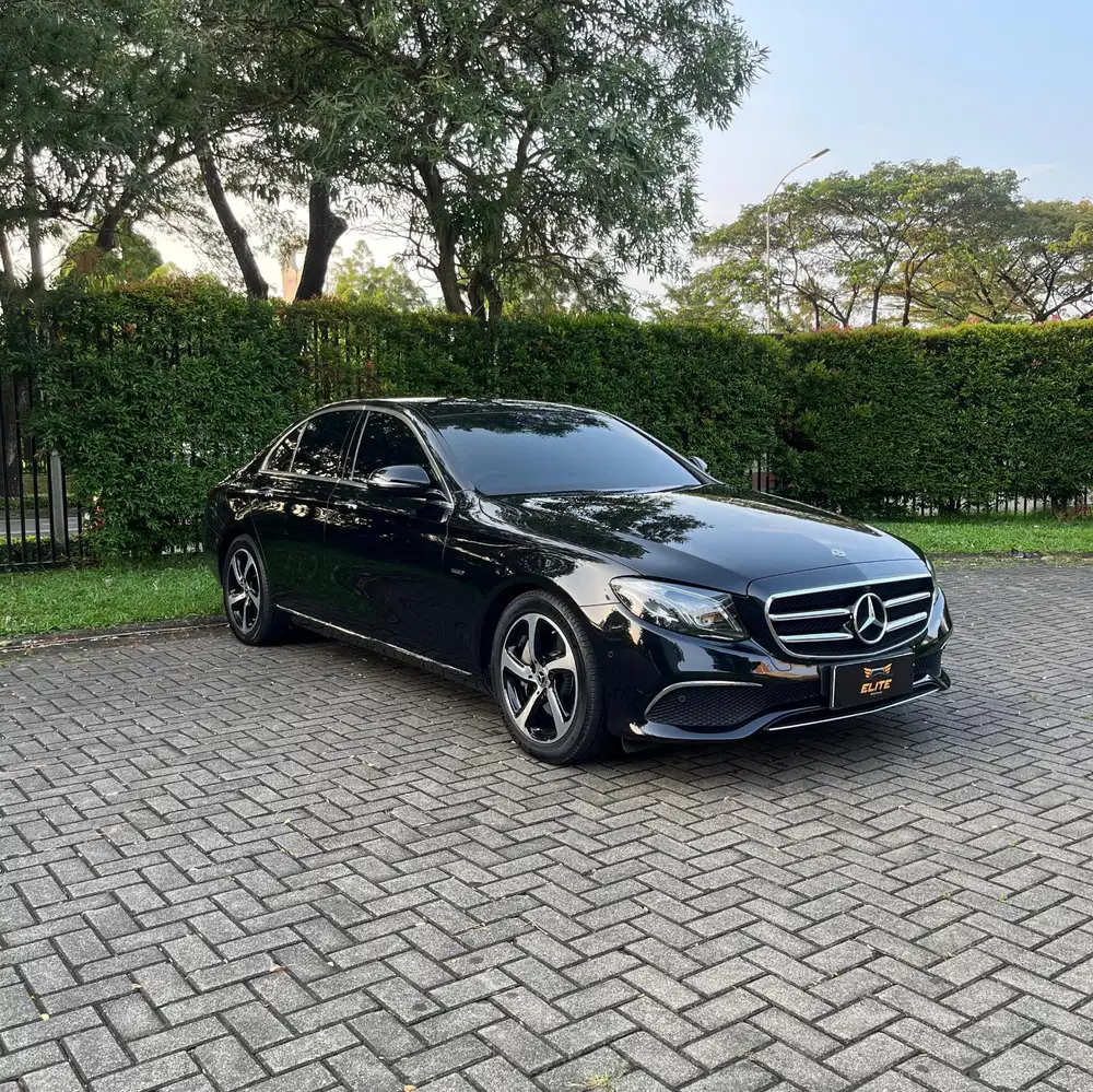 Merc Benz E300 Sport Style 2020