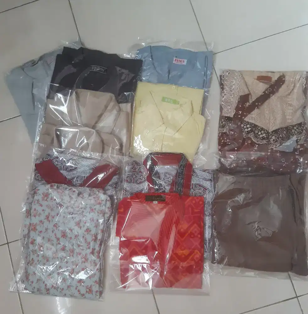 Pakaian second kondisi sangat layak