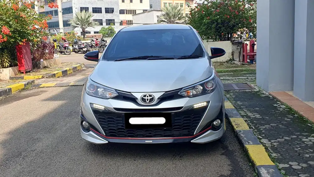 Km46rb toyota yaris trd sportivo matic 2019 silver