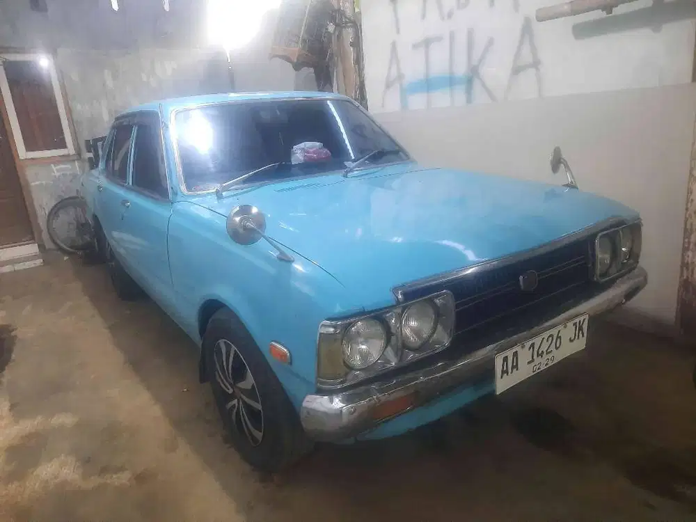 toyota corona rt100 tahun 1976 antik