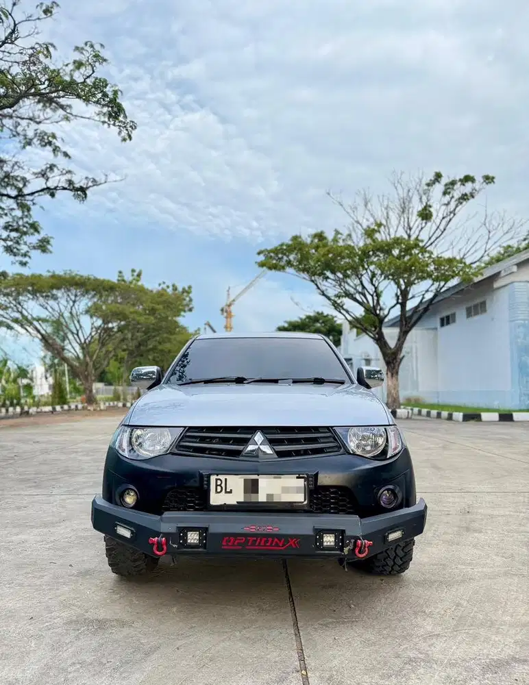 STRADA TRITON SC 4x2 2013 M/T DIESEL