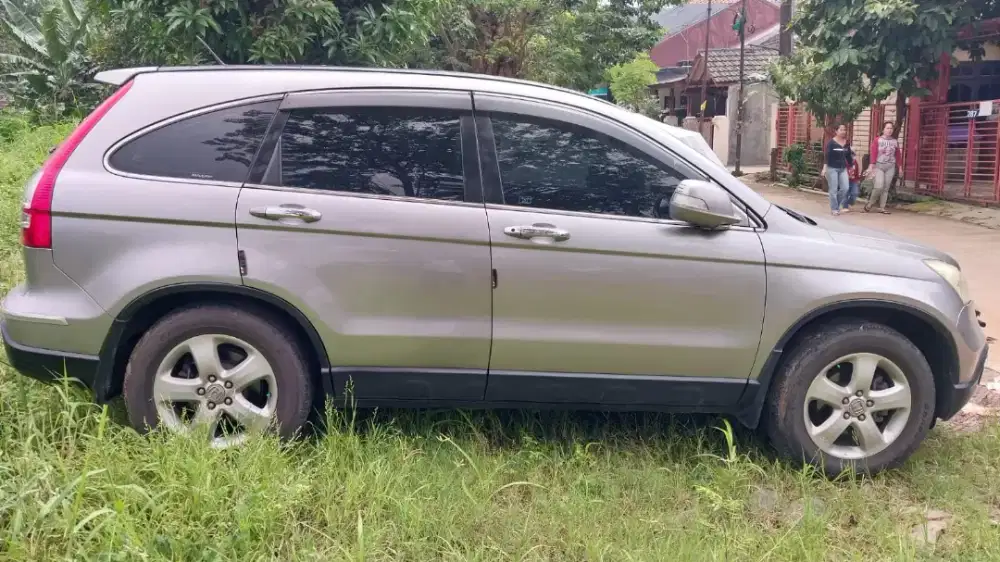 Dicari Supir Pribadi Sopan, Berpengalaman