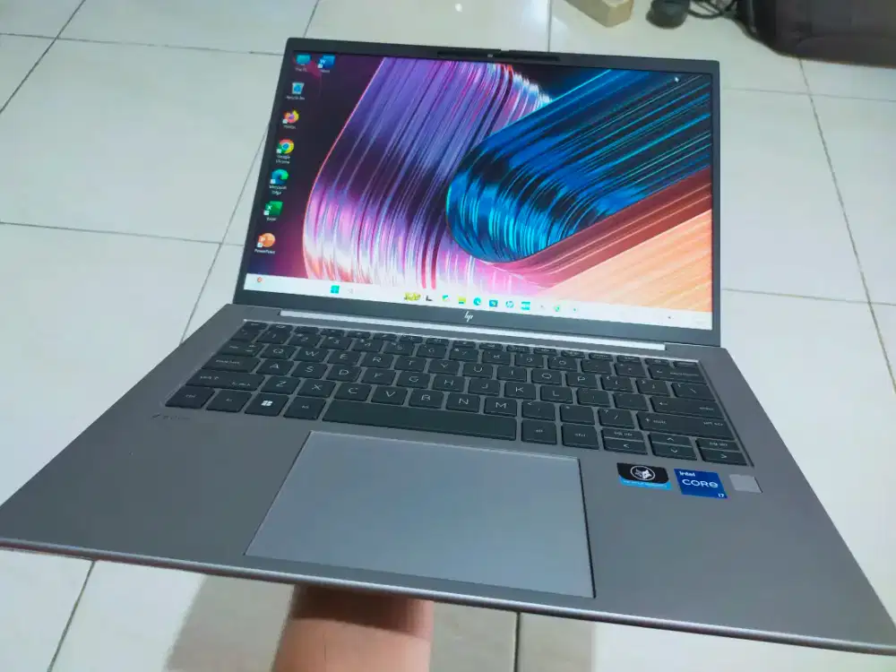 Dijual HP ZBook Firefly 14 G10 I7 gen 13 Ram 16GB DDR5 SSD 512 VGA RTX