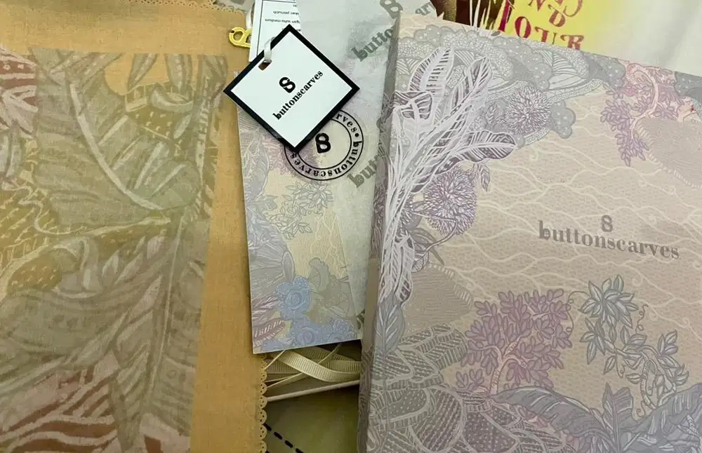 Buttonscarves original seri nusantara