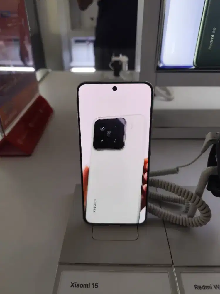 Xiaomi 15 (bisa cicilan 0%)