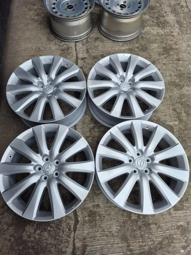 Velg orginal mazda cx9 R20 pcd 5*114.3 lebar 7,5 Et45..4pcs