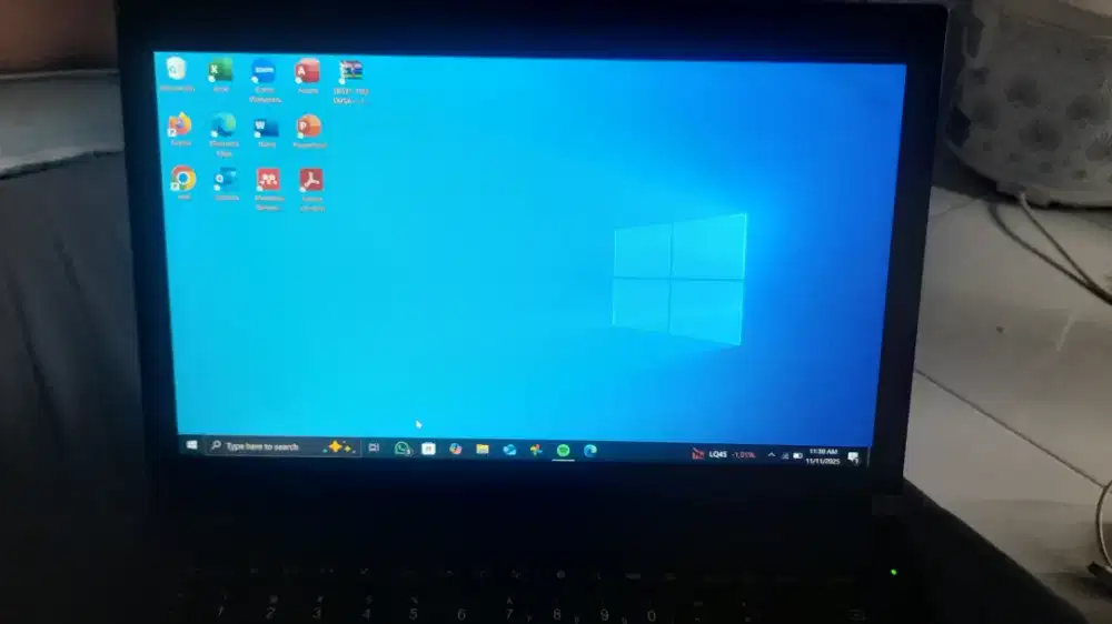 Lenovo ThinkPad T460 Core i5 | RAM 16GB | SSD 256GB Mulus Siap Pakai!