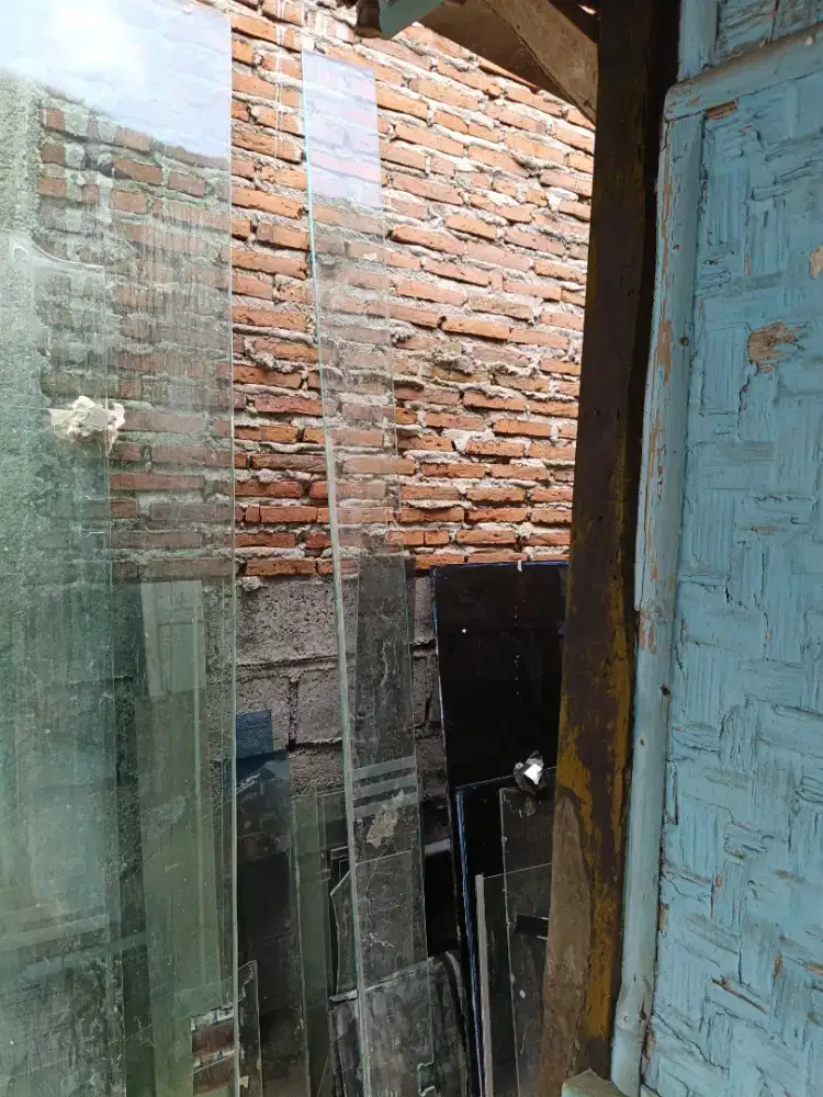 Jual borongan kaca bekas 12mm