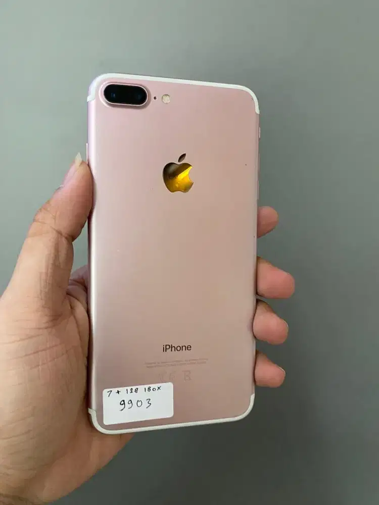 IPHONE 7+ 128 gb iBox