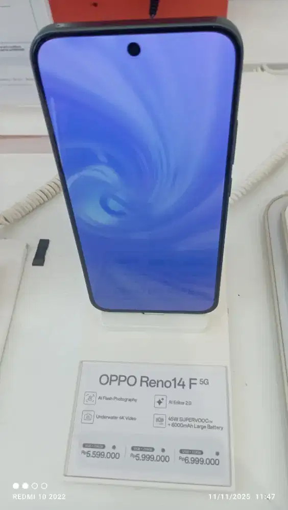 OPPO Reno14 F 5G