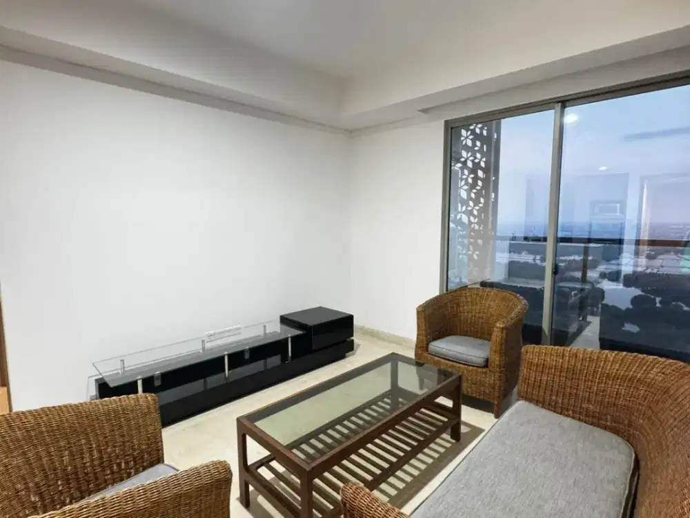 Disewakan cepat Apartemen Goldcoast PIK 3 bedroom furnish