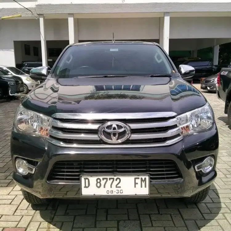 TOYOTA HILUX DC G 2.4 4X4 MT 2020