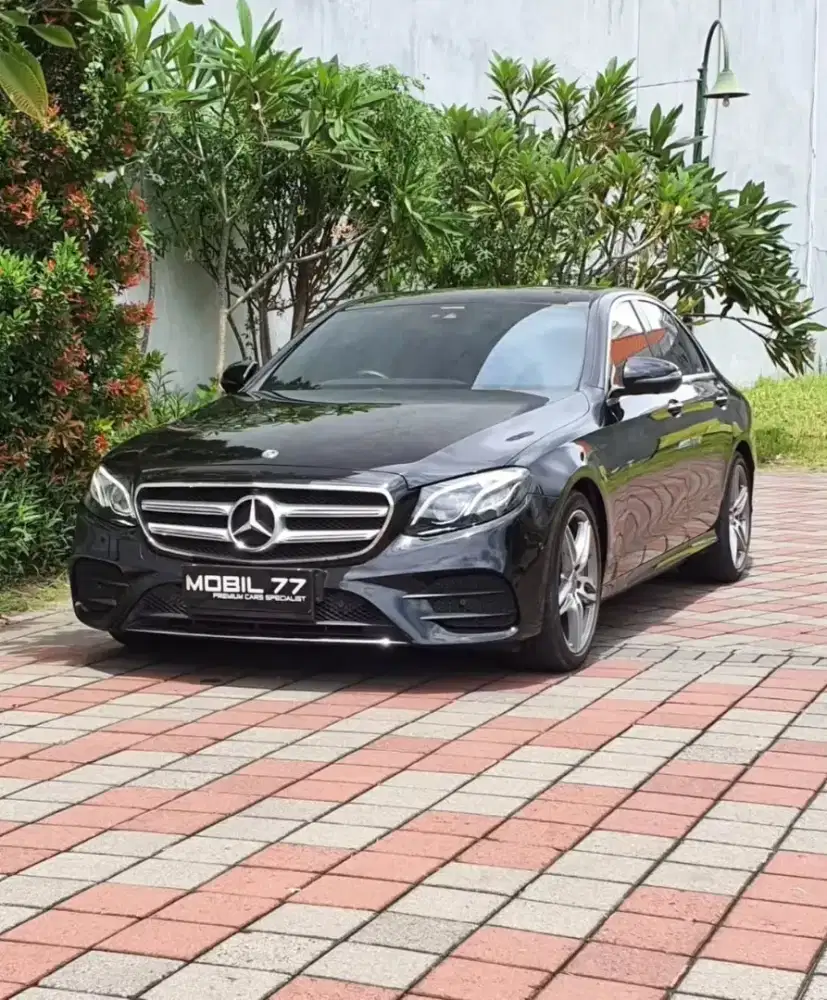 Mercedes Benz Mercy E350 AMG odo18rb Tahun 2019