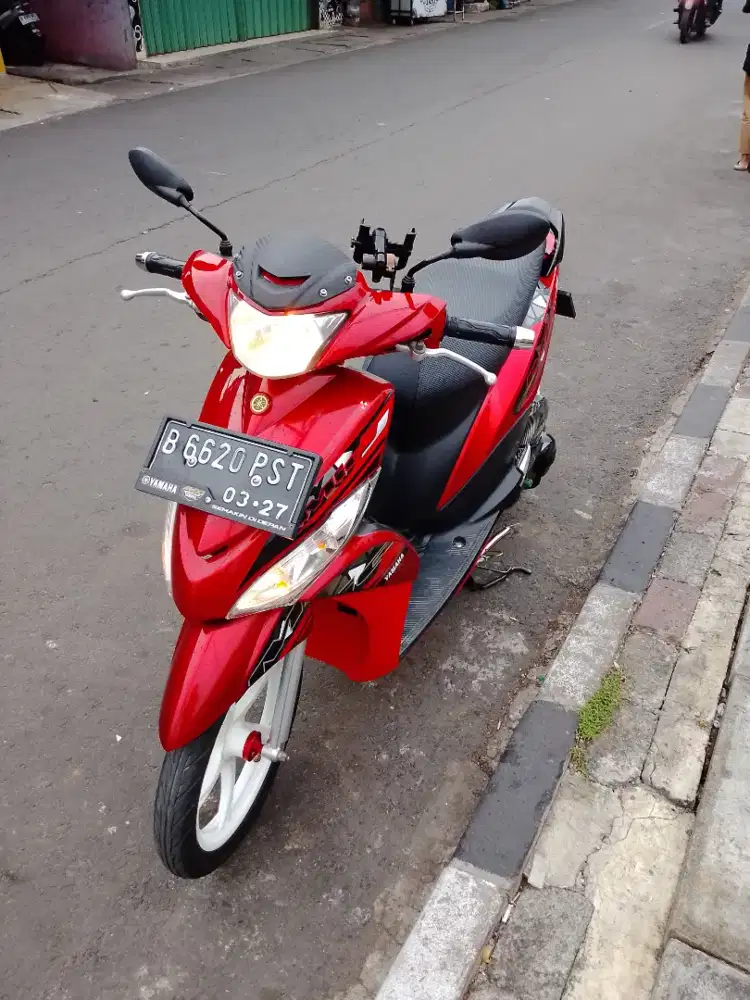 Yamaha Mio j 2012 merah