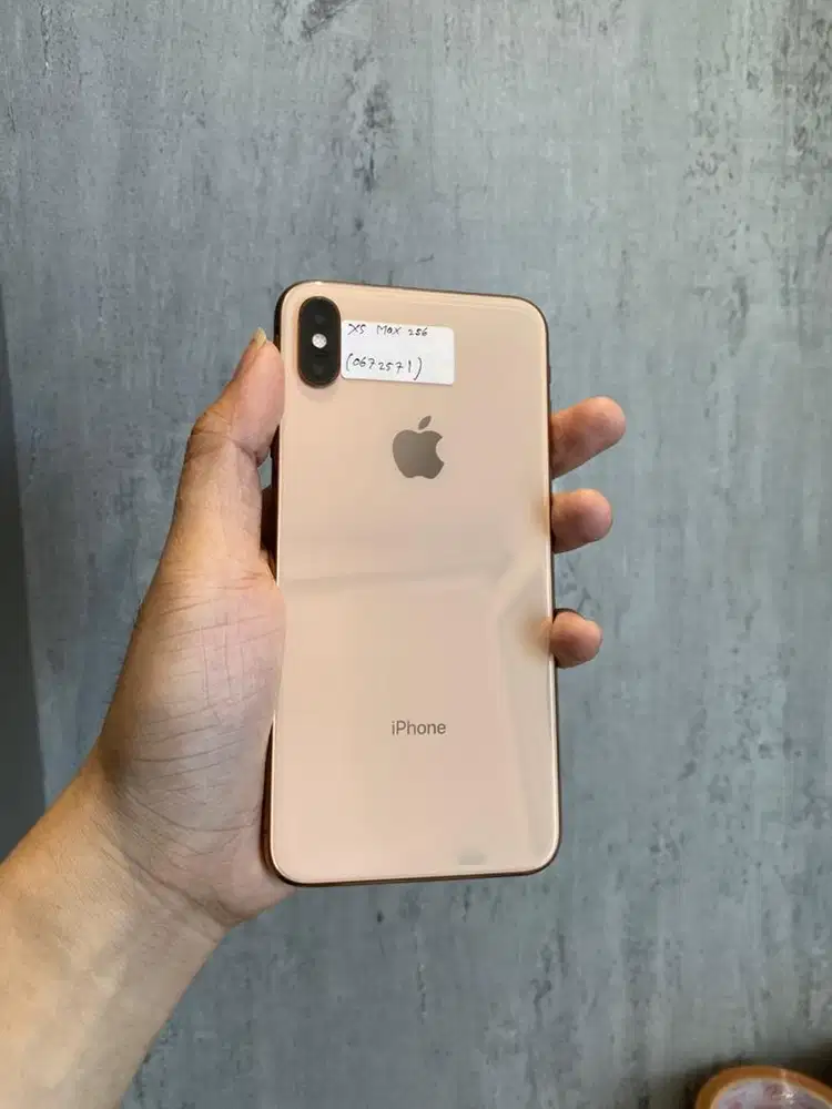 IPHONE xs max 256 gb iBox