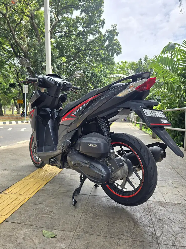 DIJUAL CASH HONDA VARIO 125 LED OLD CBS ISS THN 2015 PJK IDUP SIAP