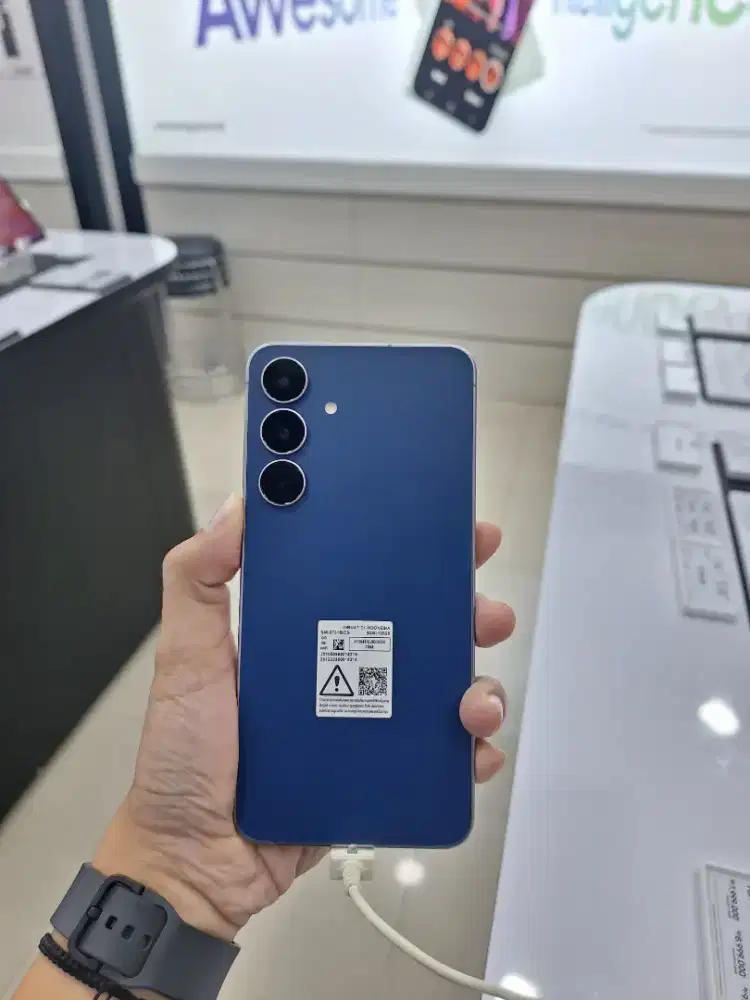 SAMSUNG GALAXY S25 FE FREE UPGRADE