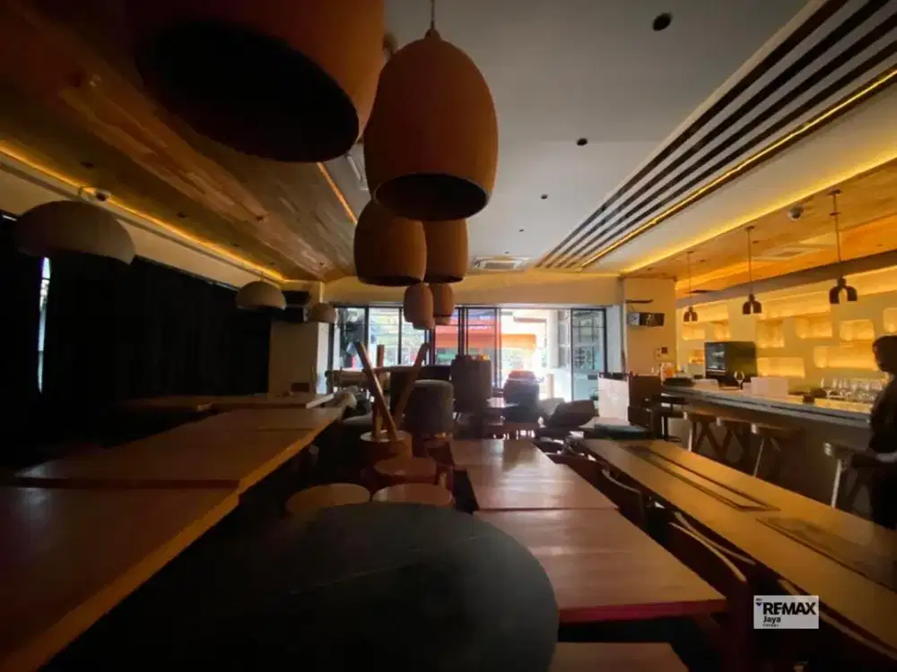Space For Rent Operational Restaurant, Club & Cocktail Bar Opportunity For Leasehold 8 Years In Canggu