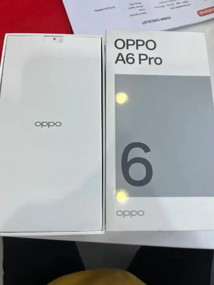 OPPO A6 Pro free buds