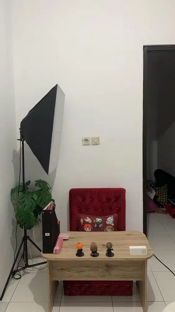 MEJA KOMPUTER+KURSI LESEHAN BLUDRU CUSTOM TEBAL