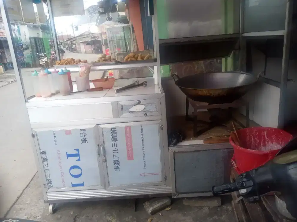 Gerobak ex. Francise Tahu Crispy