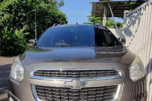 Chevrolet Spin 2013 Bensin