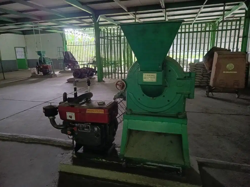 Mesin Giling Tepung Disc Mill FFC 45 + Penggerak Diesel Solar 26hp