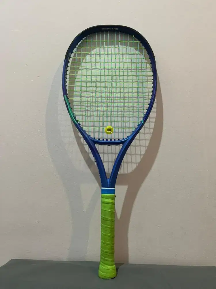DIJUAL Yonex Ezone 100!!!