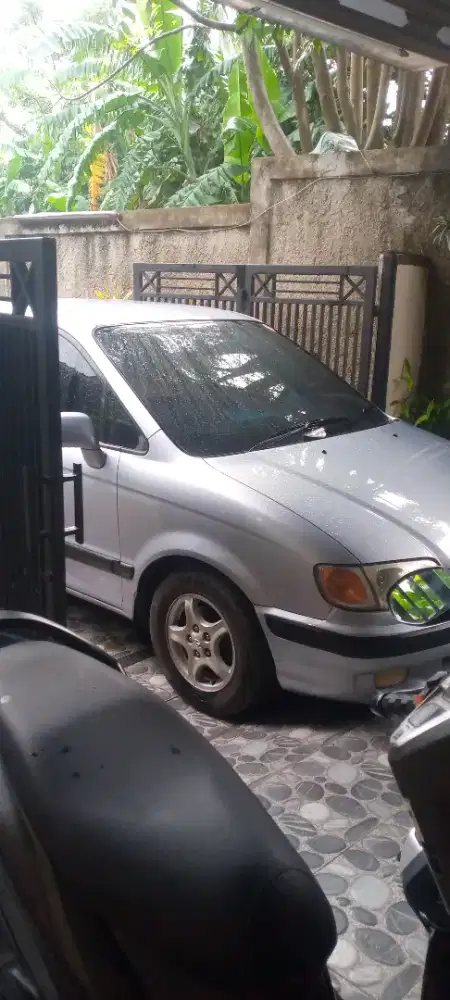 Jual mobil trajet
