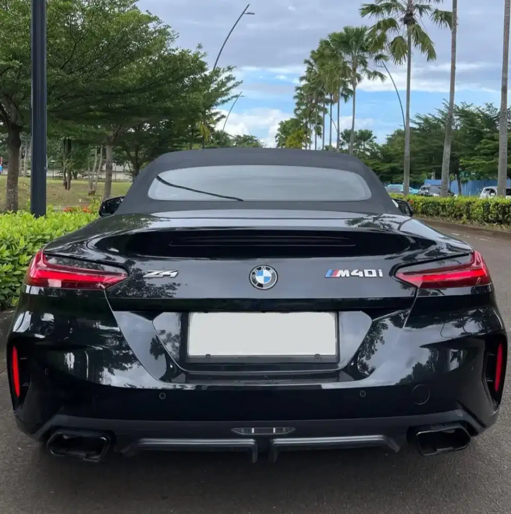 MURAH Cash. BMW Z4 M40i 2024 cabrio cabriolet 2023 sdrive30i slk250
