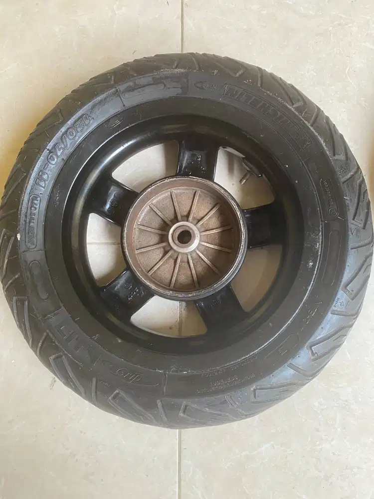 Jual Velg Original Vespa Matic