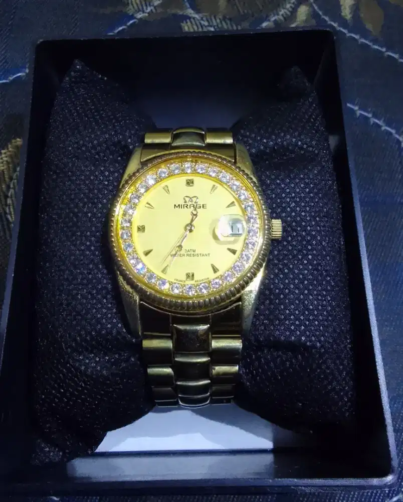 jam tangan pria/wanita conavin