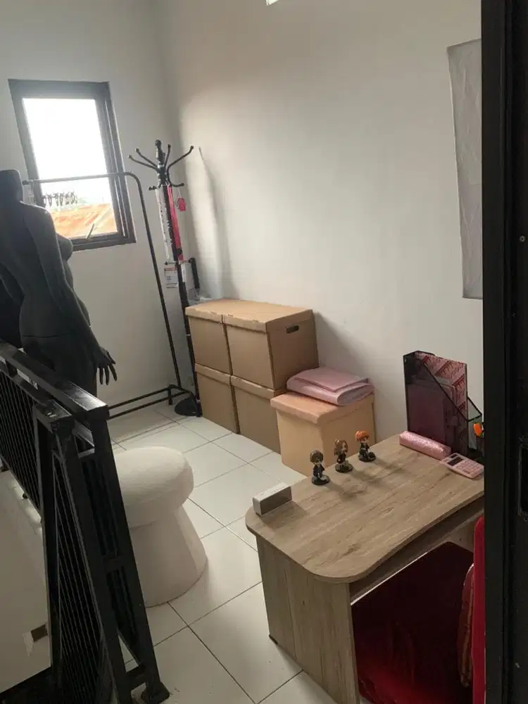 MANEKIN HITAM WANITA FULL BODY PLAT BESI