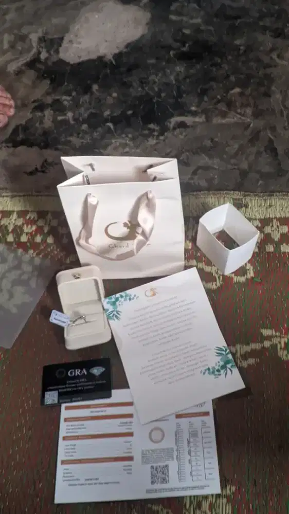 Cincin Moissanite 2 Carat GRA Asli — Mirip Berlian, Lengkap Sertifikat