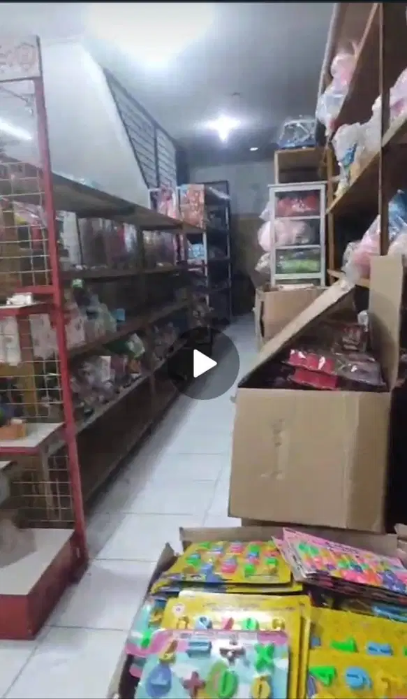 RAK TOKO ex Toko Mainan