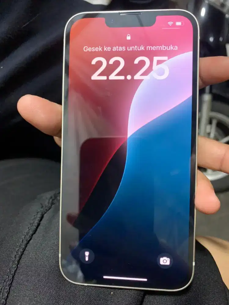 iphone 13 starlight white