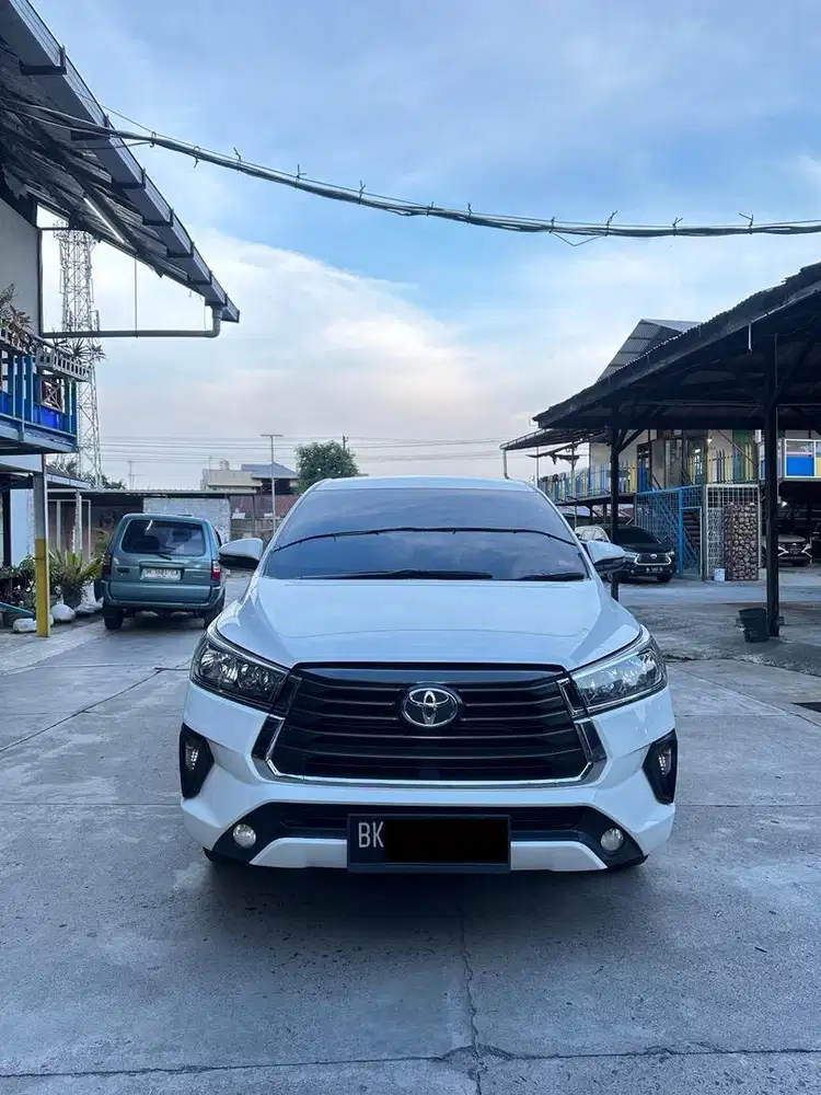 Toyota Innova Reborn 2.4 G A/T Diesel 2022