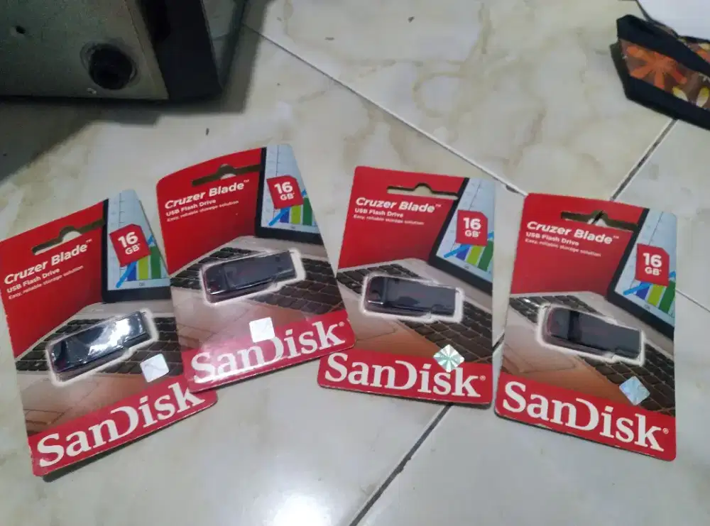 Borongan aja 4pcs Flasdisk Sandisk 16Gb baru Original