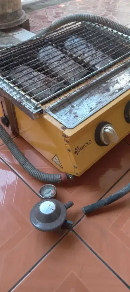 Kompor panggang 3 tungku masih Ok digunakan