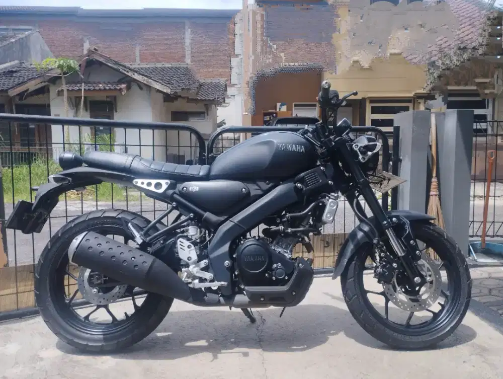 Dijual Yamaha XSR 155 th 2021 sangat bagus