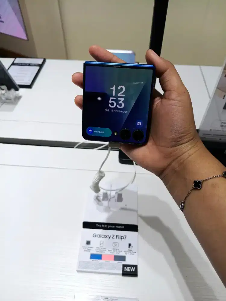 GALAXY Z FLIP 7 12 256gb