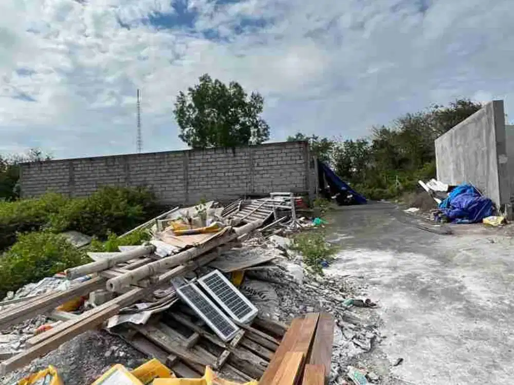 Jual Tanah Luas 200m2 Lokasi Jl Dharmawangsa Zona Kuning area Investasi Hunian