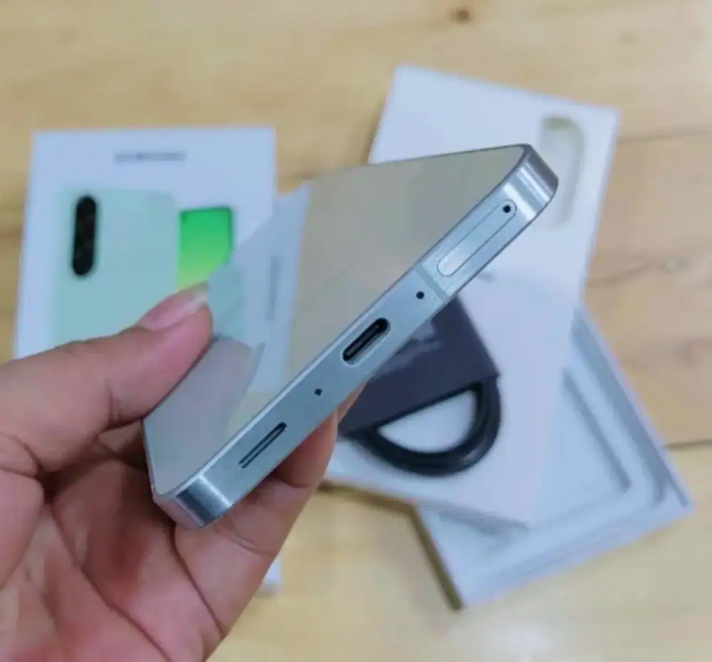 samsung A56 5G 8/256 garansi on panjang, mulus lengkap no minus,